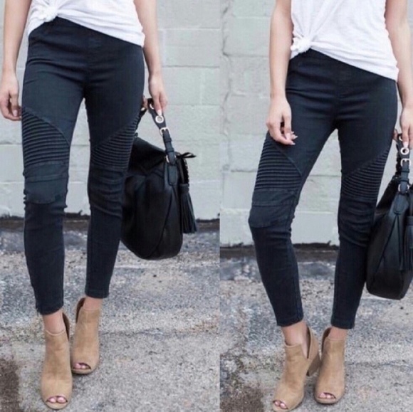 Black Moto Leggings with Ankle Zipper - Picture 2 of 8